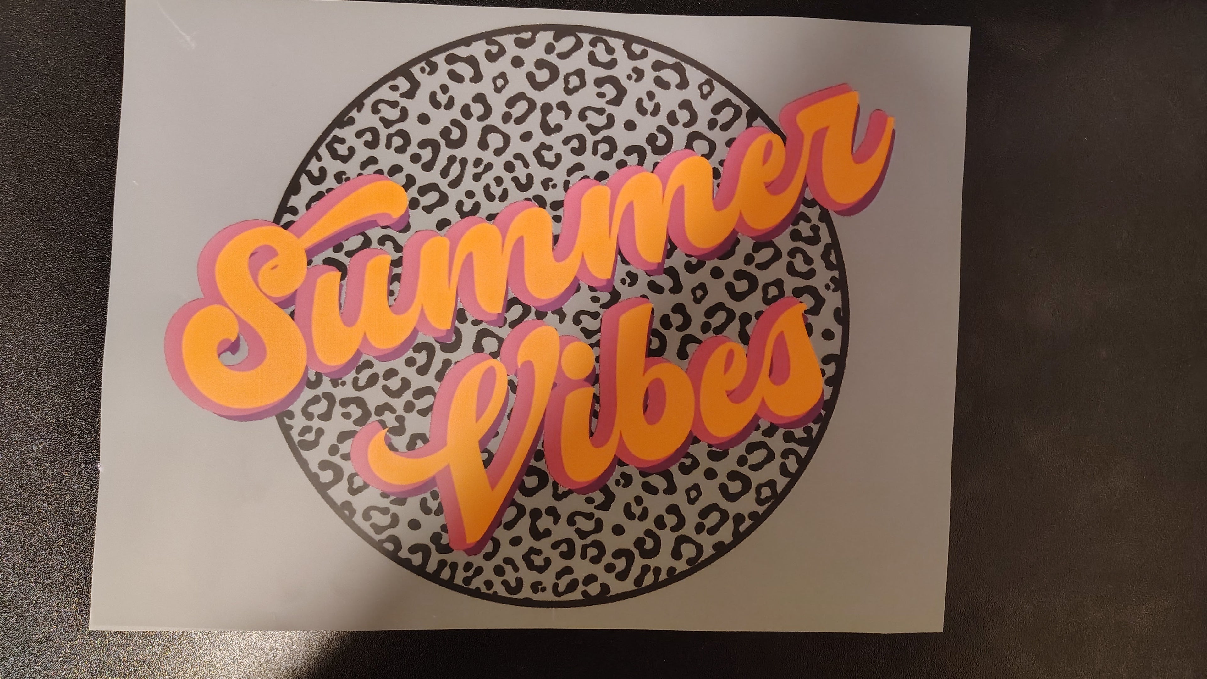 SE001 Seasonal Shirt Decal