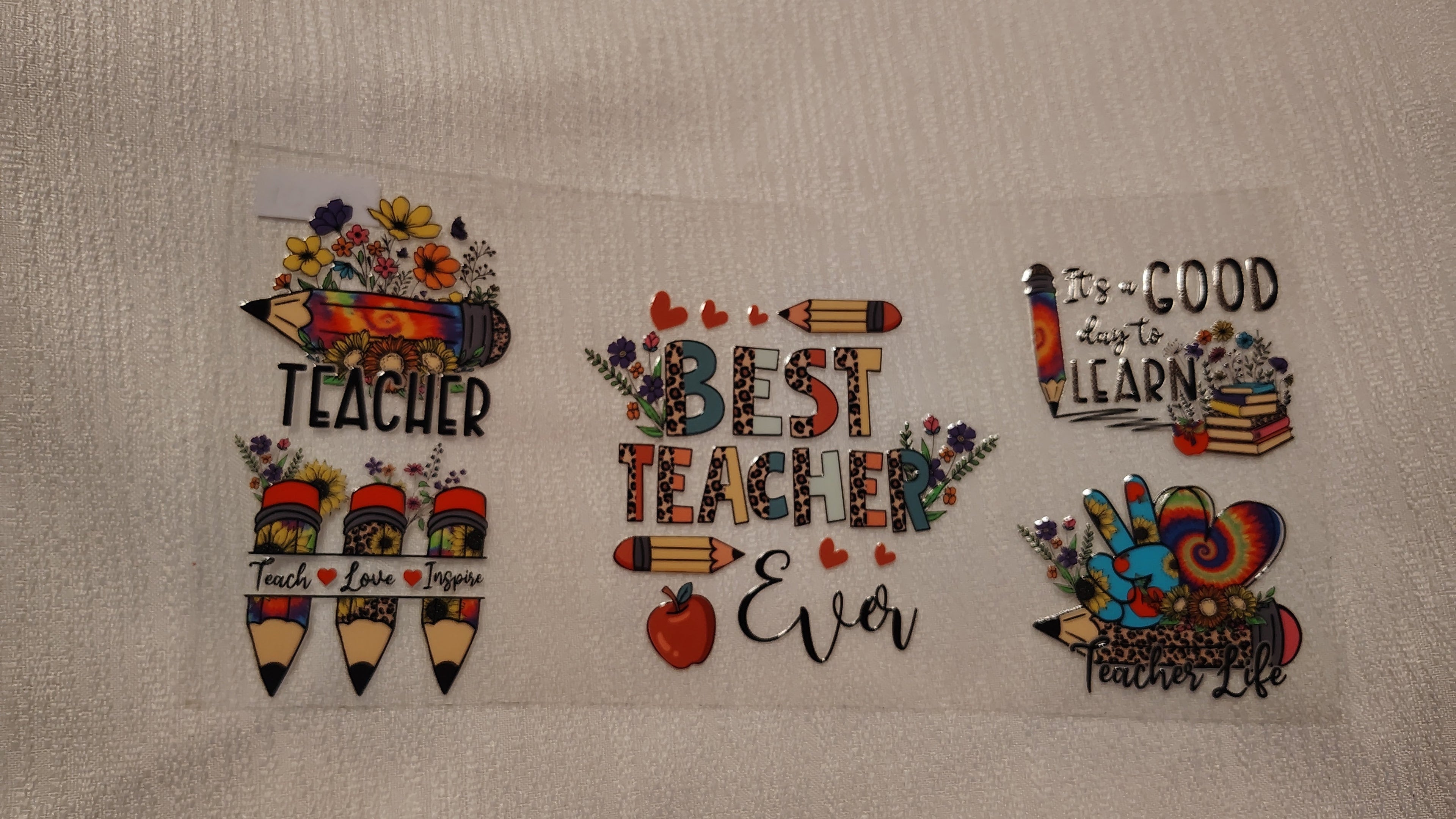W025 - Words Cup Wrap